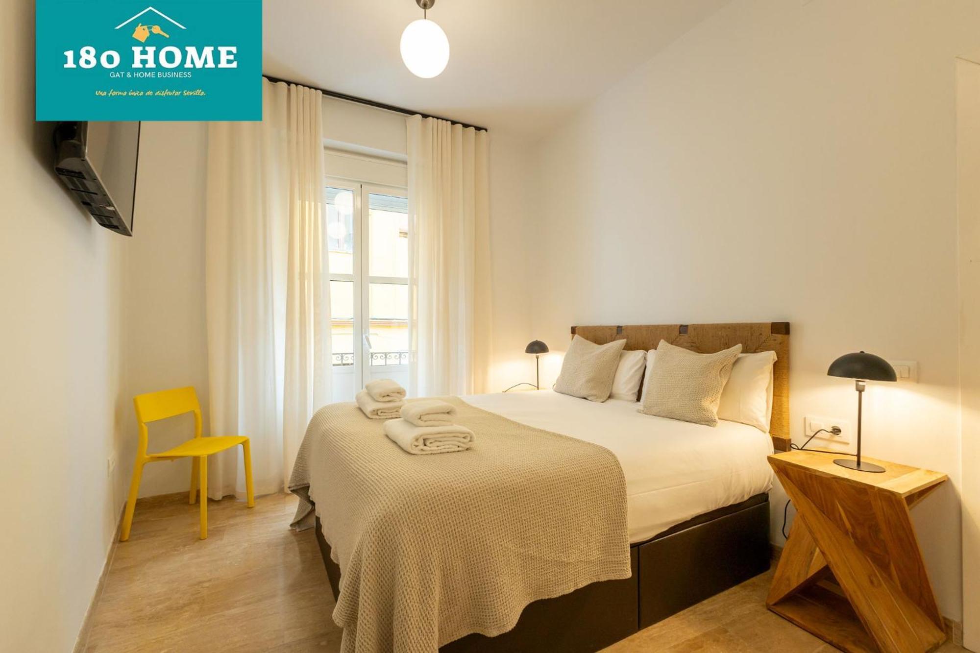 180 Home Goyeneta Luxury เซบีญา ภายนอก รูปภาพ