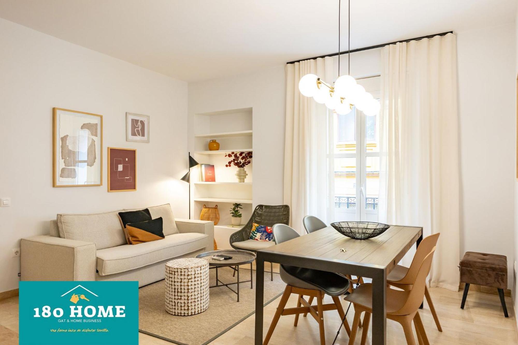 180 Home Goyeneta Luxury เซบีญา ภายนอก รูปภาพ