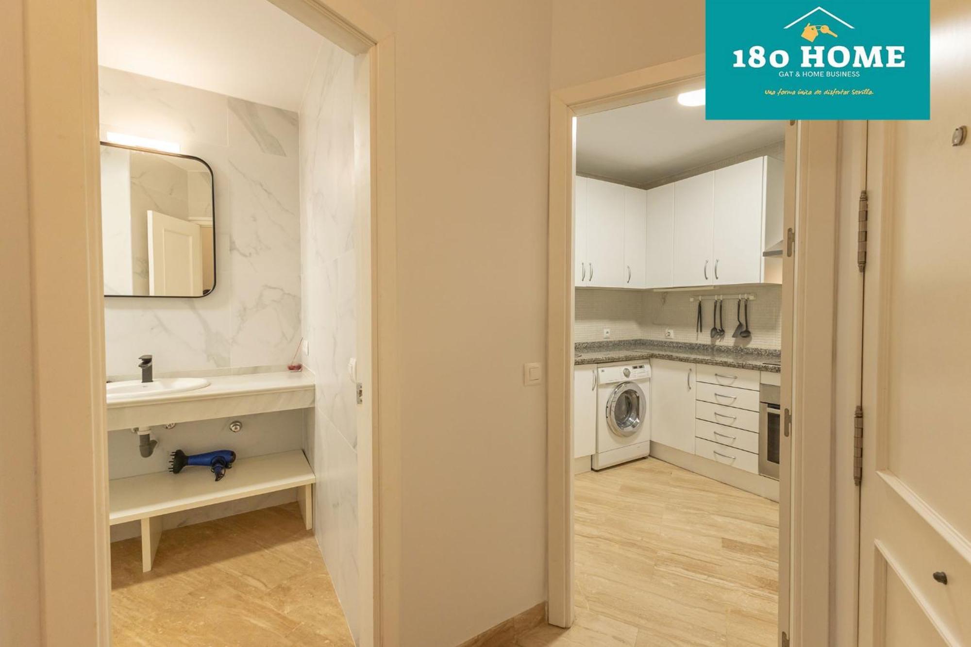 180 Home Goyeneta Luxury เซบีญา ภายนอก รูปภาพ