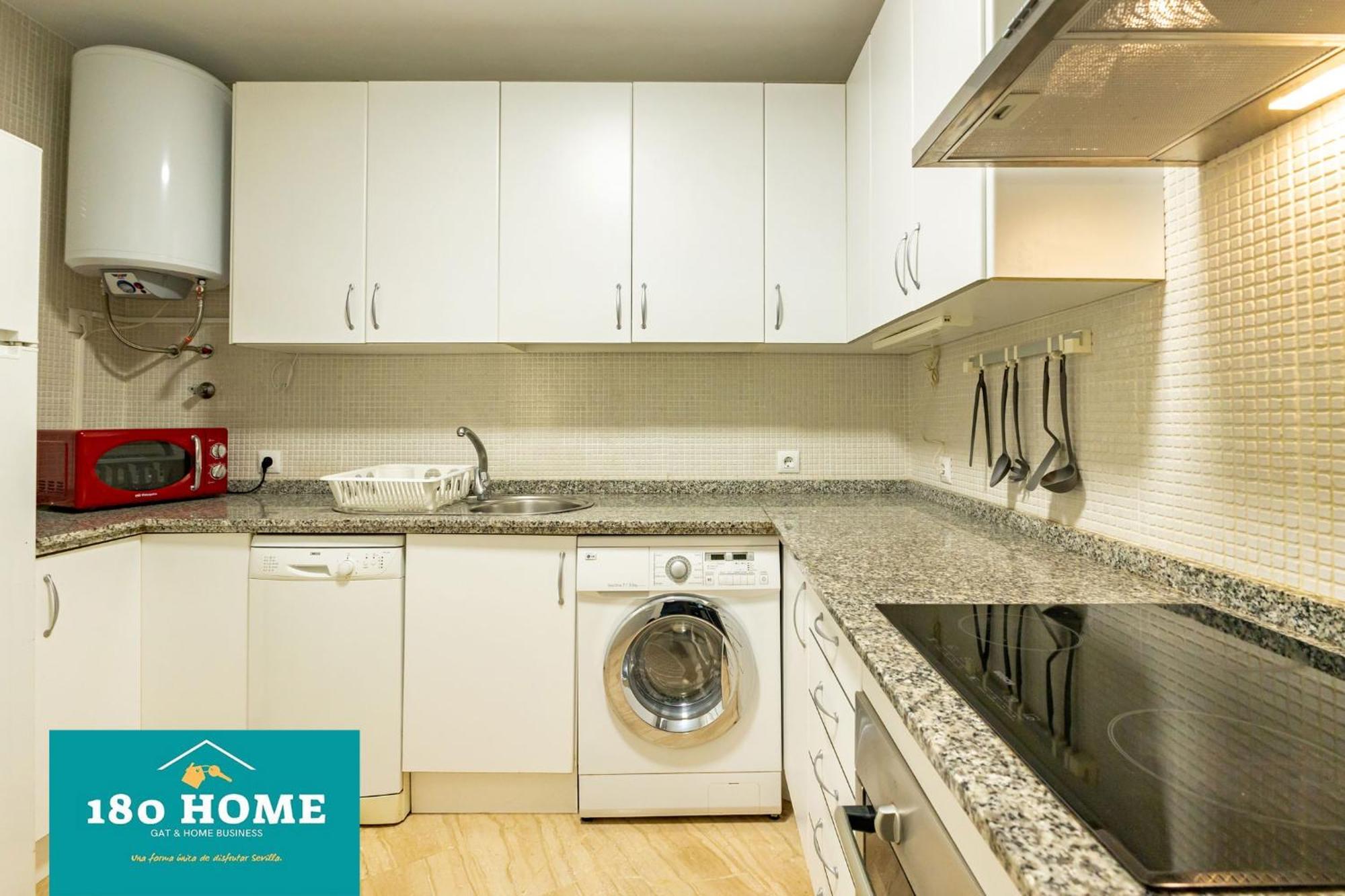 180 Home Goyeneta Luxury เซบีญา ภายนอก รูปภาพ